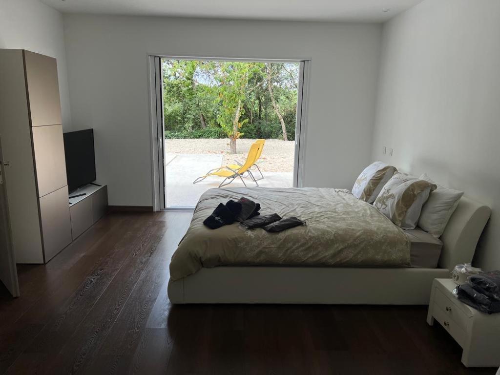 Brand New Villa With Fully Intergrated Air Conditioning & Private Pool, Overlooking Forest Sardan Kültér fotó