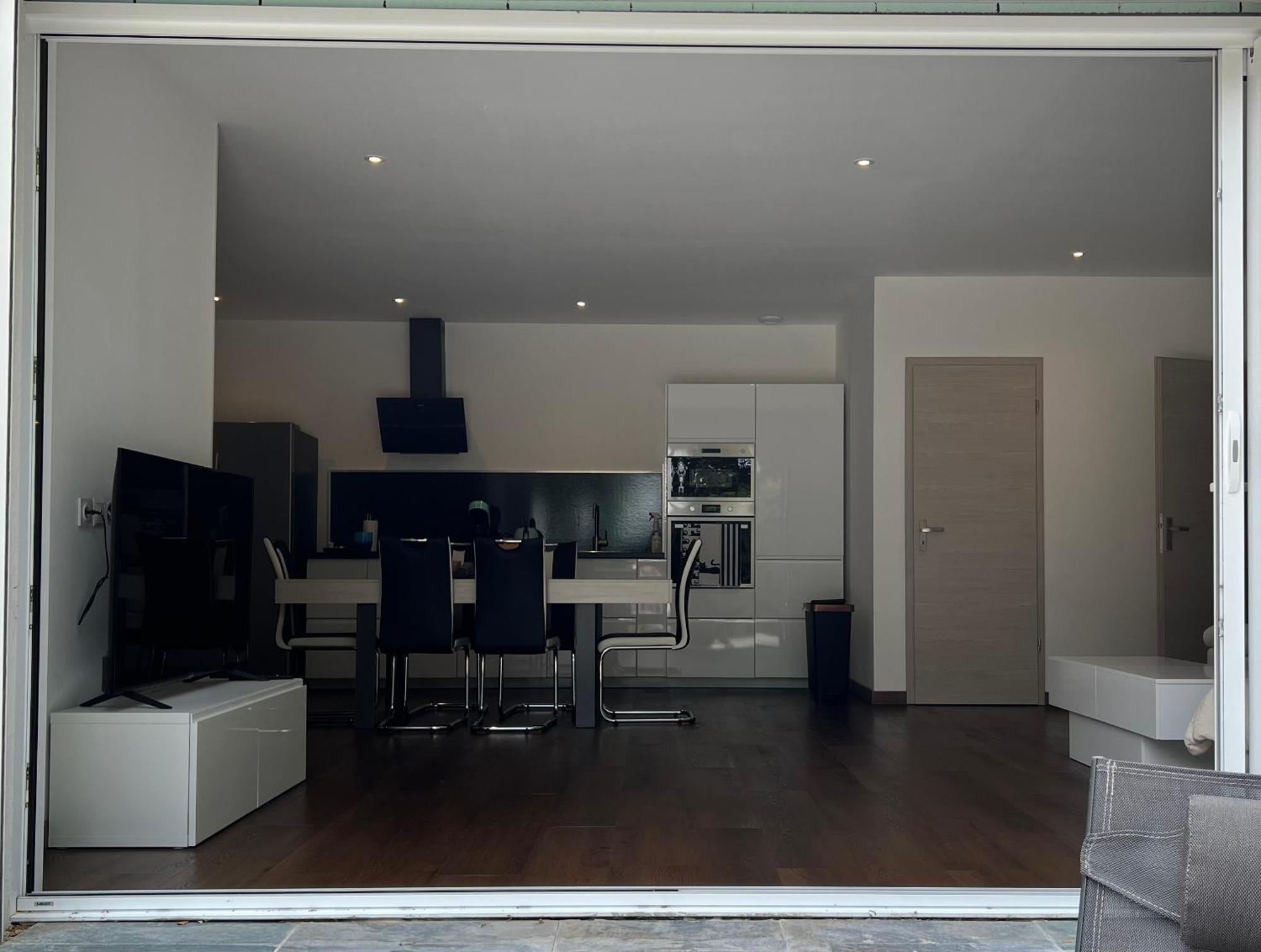 Brand New Villa With Fully Intergrated Air Conditioning & Private Pool, Overlooking Forest Sardan Kültér fotó